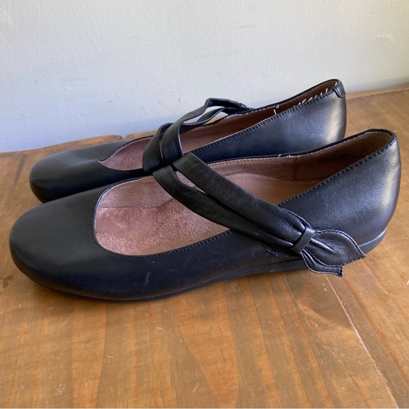 Abeo Shoes Abeo Bio System Tiana Black Leather Mary Jane Strap